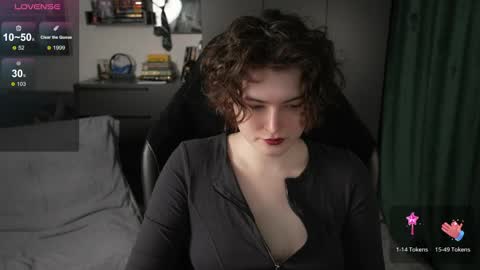 Helen Blossom online show from 04/26/26, 02:15