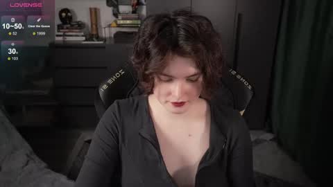 Helen Blossom online show from 05/31/26, 07:48