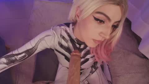  cyber zoe   online show from 04/10/26, 11:09