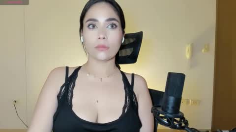 cyborgmuse online show from 10/23/25, 07:29