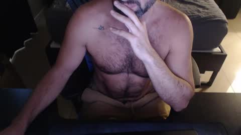 Snapshot of cynikalsheen chatting on 03/17/26, 02:31 cynikalsheen online show from 03/17/26, 02:31
