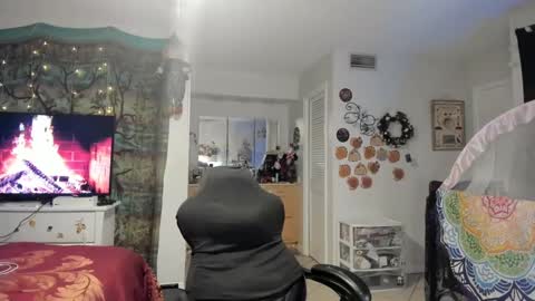 Cynpai online show from 12/05/24, 04:20