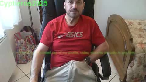 Chris online show from 10/09/25, 04:49