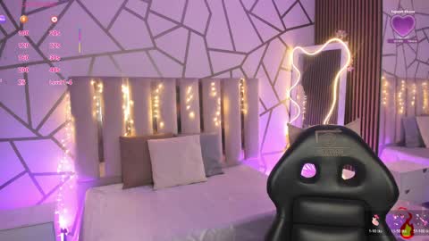 cyrus_tay online show from 04/06/26, 11:44