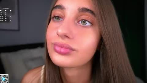 Isabella online show from 11/14/25, 01:04