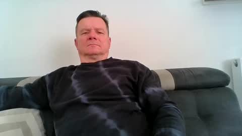 Snapshot of czerbis chatting on 12/29/24, 11:40 czerbis online show from 12/29/24, 11:40