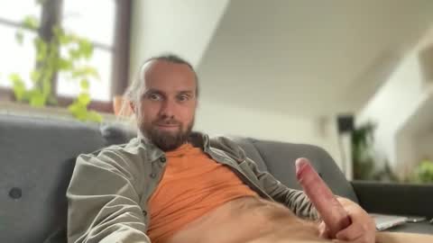 Snapshot of d0n_gi0vanni chatting on 04/19/26, 09:41 d0n_gi0vanni online show from 04/19/26, 09:41