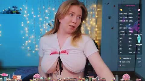 Donna online show from 04/22/26, 11:06