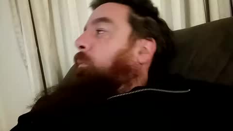 Snapshot of d1988 chatting on 05/22/26, 09:59 D online show from 05/22/26, 09:59