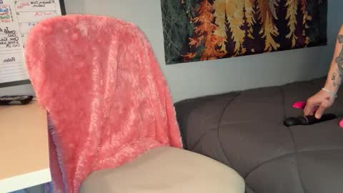 d3luluxx online show from 03/11/26, 10:10