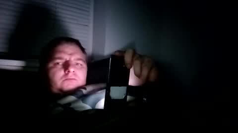 Hidden from family online show from 01/19/26, 03:32