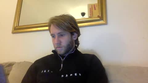 Snapshot of d3nnis_123 chatting on 02/12/25, 07:24 d3nnis_123 online show from 02/12/25, 07:24