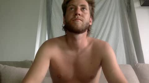 Snapshot of d3nnis_123 chatting on 09/20/25, 10:49 d3nnis_123 online show from 09/20/25, 10:49