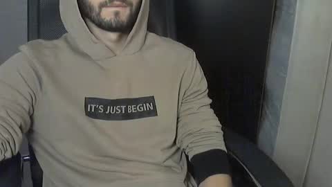 Dolce online show from 11/02/25, 09:44