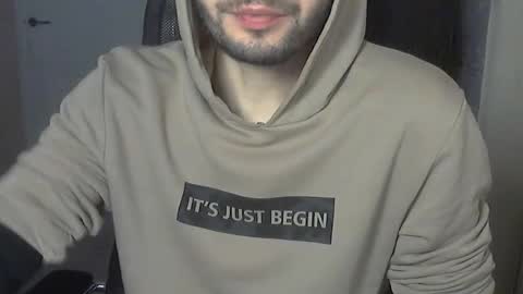 Dolce online show from 12/15/25, 06:50