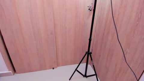 darling online show from 12/21/24, 09:44