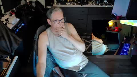 Dave online show from 04/26/26, 06:44