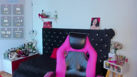 Mia  online show from 02/22/25, 11:13