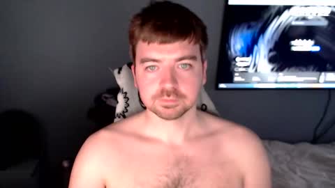 Snapshot of d_surman1994 chatting on 11/16/25, 03:28 d_surman1994 online show from 11/16/25, 03:28