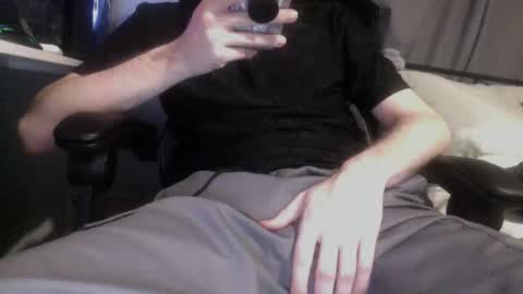 daan2021 online show from 02/18/26, 06:59