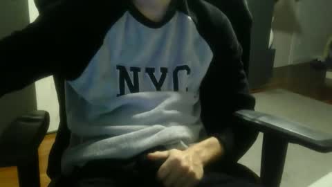 Snapshot of daaneel_ chatting on 11/23/25, 01:27 Dannel online show from 11/23/25, 01:27