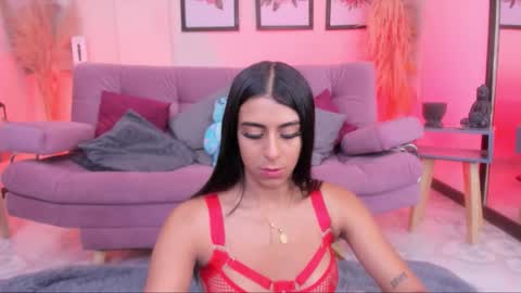 Daniela  online show from 11/15/25, 12:02