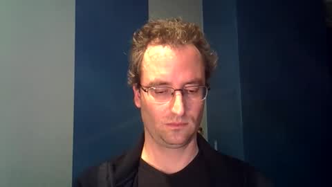 daanschr online show from 02/22/25, 08:42