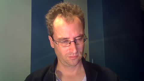 daanschr online show from 10/09/25, 06:17