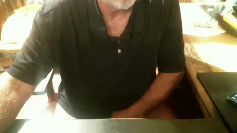 dabaatendae online show from 10/12/25, 02:21