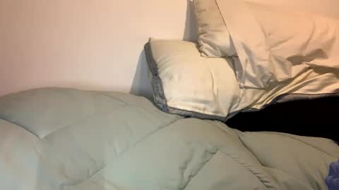 Jewbb online show from 11/06/25, 02:01