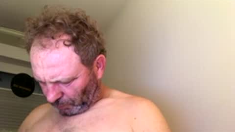 Snapshot of dachdecker7269 chatting on 12/18/25, 05:02 dachdecker7269 online show from 12/18/25, 05:02