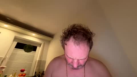 Snapshot of dachdecker7269 chatting on 01/07/26, 05:54 dachdecker7269 online show from 01/07/26, 05:54