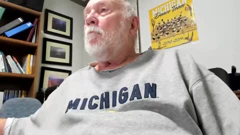 Snapshot of dack47 chatting on 01/10/25, 04:44 dack47 online show from 01/10/25, 04:44