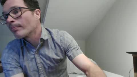 Snapshot of dadddbodybuild chatting on 06/26/26, 01:10 dadddbodybuild online show from 06/26/26, 01:10