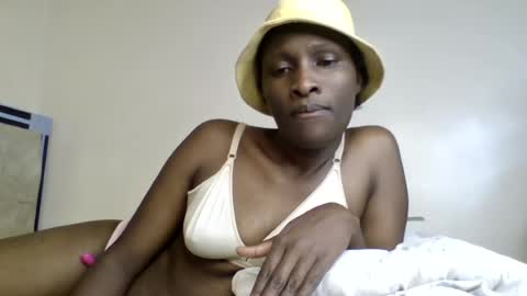 Snapshot of daddies_lover chatting on 06/20/26, 06:44 Goddess online show from 06/20/26, 06:44