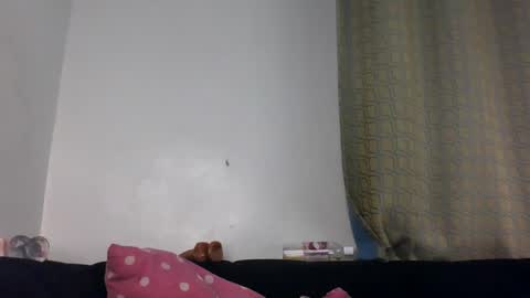 Snapshot of daddies_toy_1 chatting on 06/18/26, 09:14 Eva online show from 06/18/26, 09:14