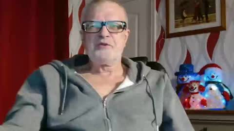 Brian ... online show from 12/09/24, 08:54