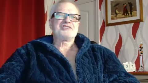 Brian ... online show from 01/22/25, 08:49