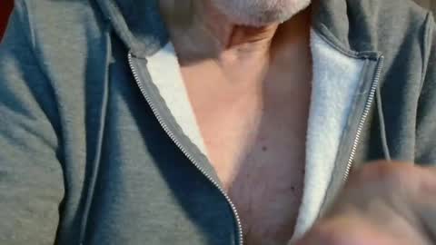 Brian ... online show from 09/11/25, 07:58