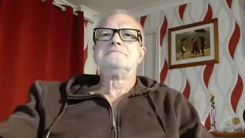 Brian ... online show from 09/29/25, 08:02