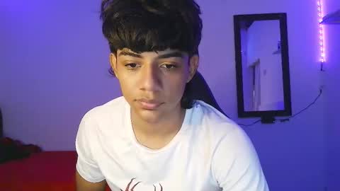 Snapshot of daddy_jesus29 chatting on 12/19/25, 05:25 daddy_jesus29 online show from 12/19/25, 05:25