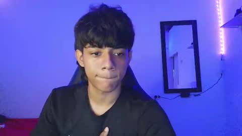 Snapshot of daddy_jesus29 chatting on 12/21/25, 05:36 daddy_jesus29 online show from 12/21/25, 05:36