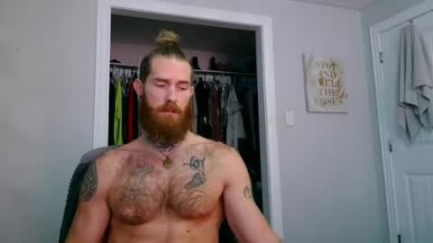 Snapshot of daddyafterdark1 chatting on 06/19/26, 01:26 daddyafterdark1 online show from 06/19/26, 01:26