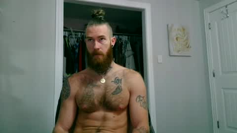 Snapshot of daddyafterdark1 chatting on 06/23/26, 01:09 daddyafterdark1 online show from 06/23/26, 01:09