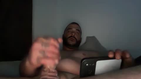 Snapshot of daddydick8816 chatting on 05/18/26, 08:09 daddydick8816 online show from 05/18/26, 08:09