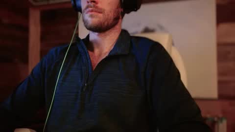 Leo online show from 12/28/24, 03:58