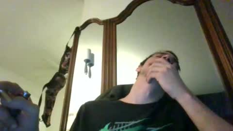 daddyduke21333 online show from 02/21/25, 05:35