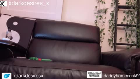 daddyhorsecock99 online show from 03/01/25, 08:02