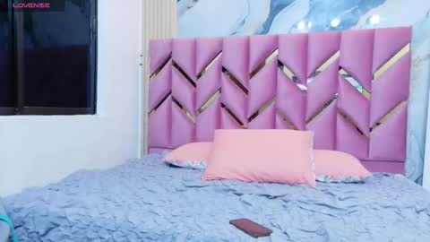 JAZMIN online show from 11/06/25, 07:26