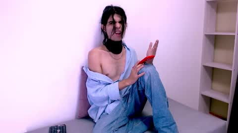 tayler online show from 03/08/25, 11:05